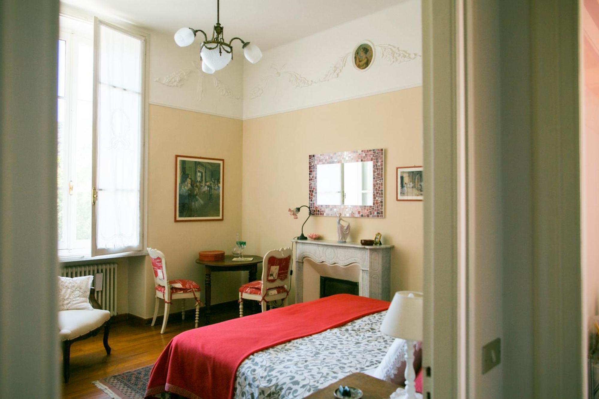 B&B Agapantus In Una Villa Dell'800 Dolceacqua Εξωτερικό φωτογραφία